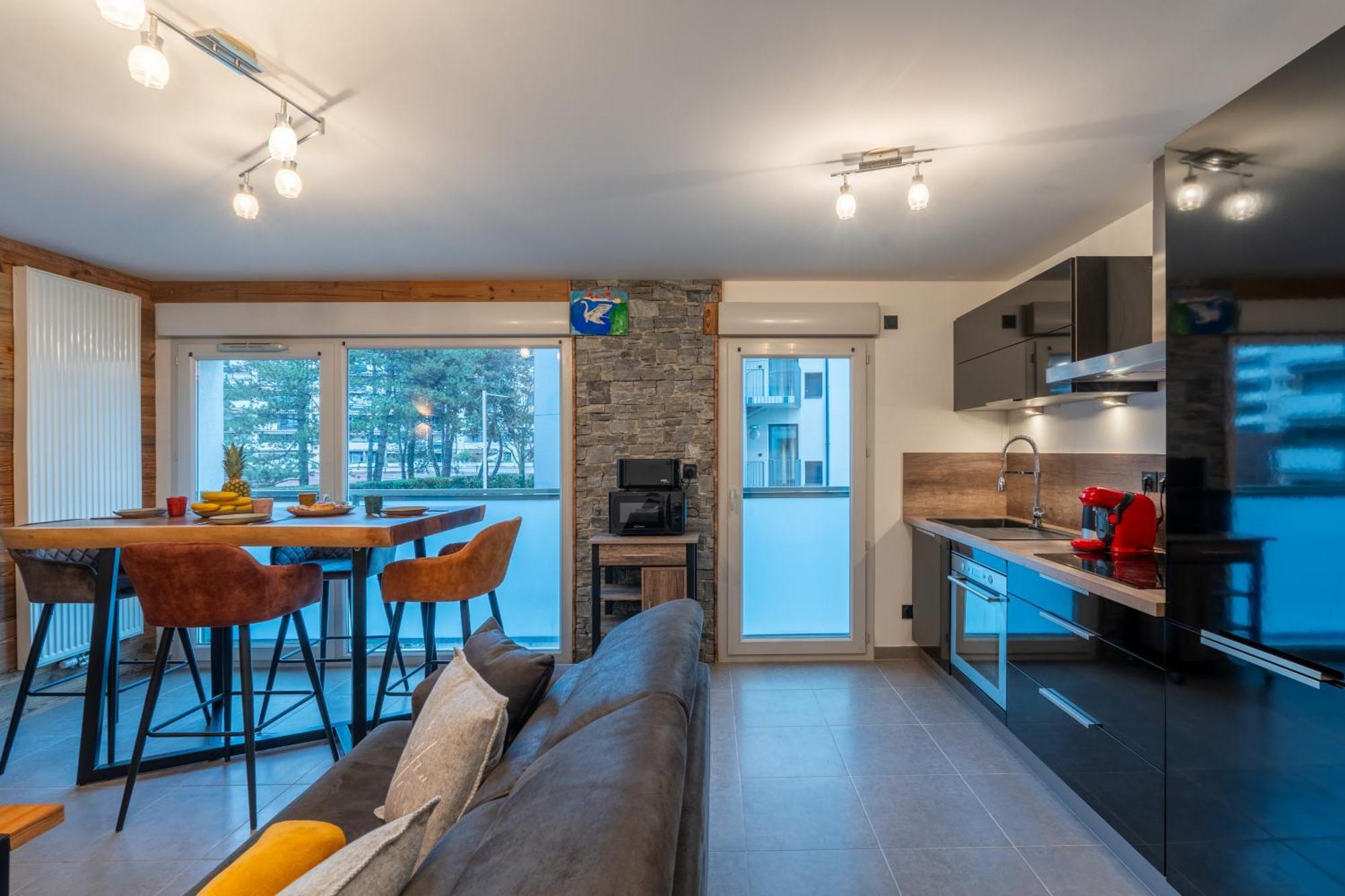 Charmant Appartement A 5 Minutes A Pied De La Vielle Ville Annecy Avec Parking Prive Buitenkant foto